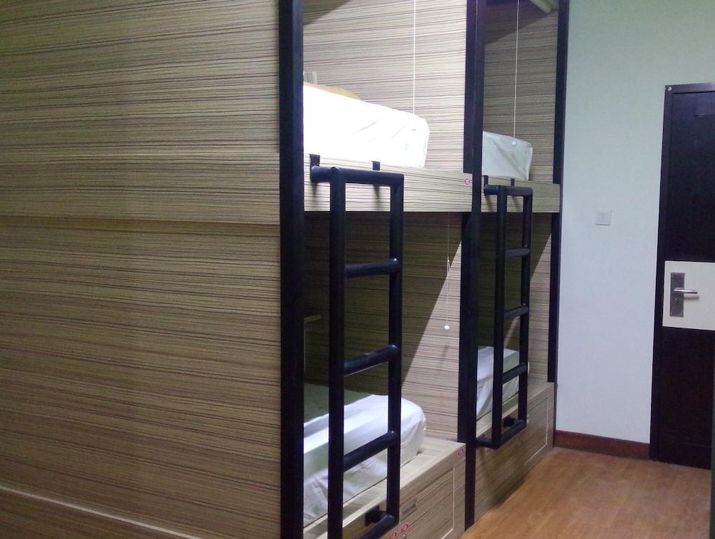 Cx Hostel Kuta Raya Camera foto