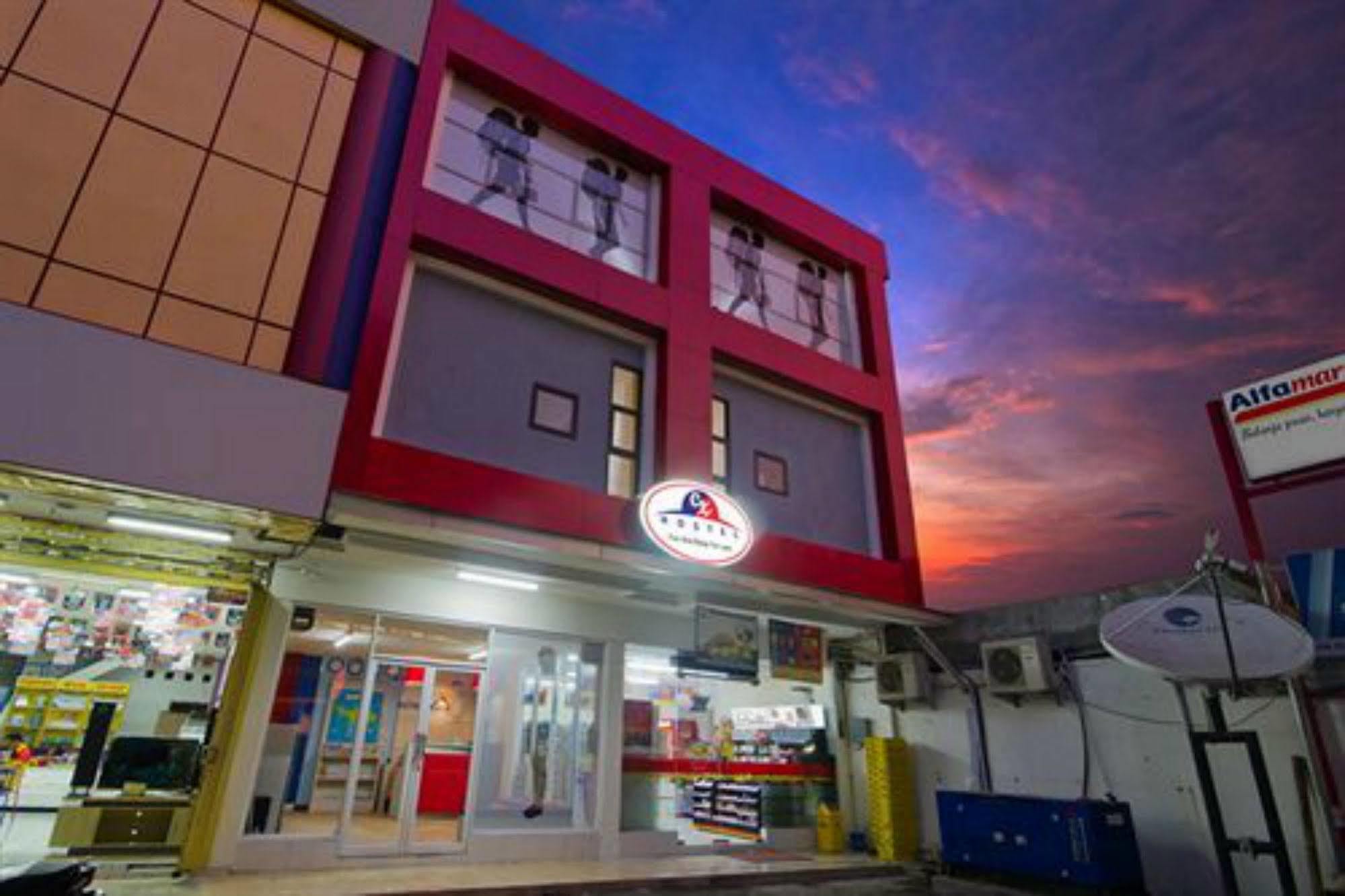 Cx Hostel Kuta Raya Esterno foto