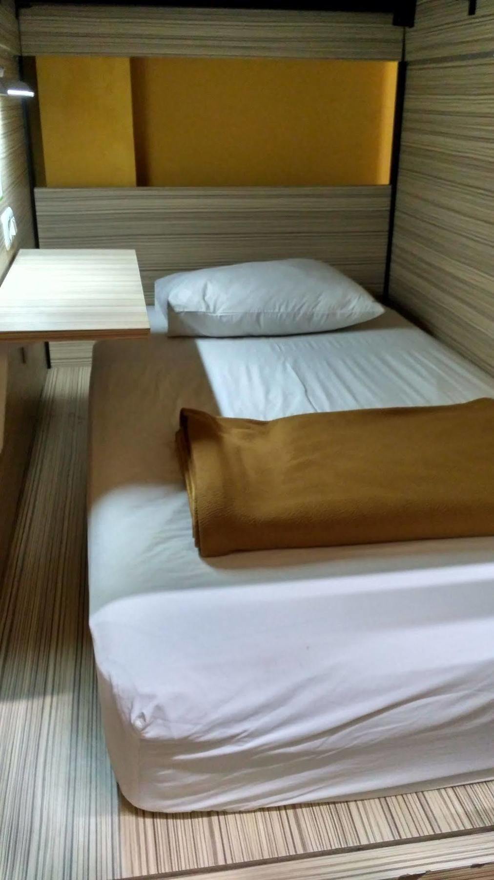 Cx Hostel Kuta Raya Esterno foto